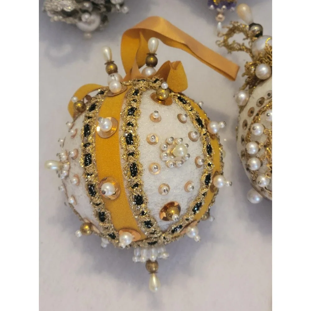 Vintage Beaded Christmas Ornaments Victorian Style Sequin Pearl Gold 5pc